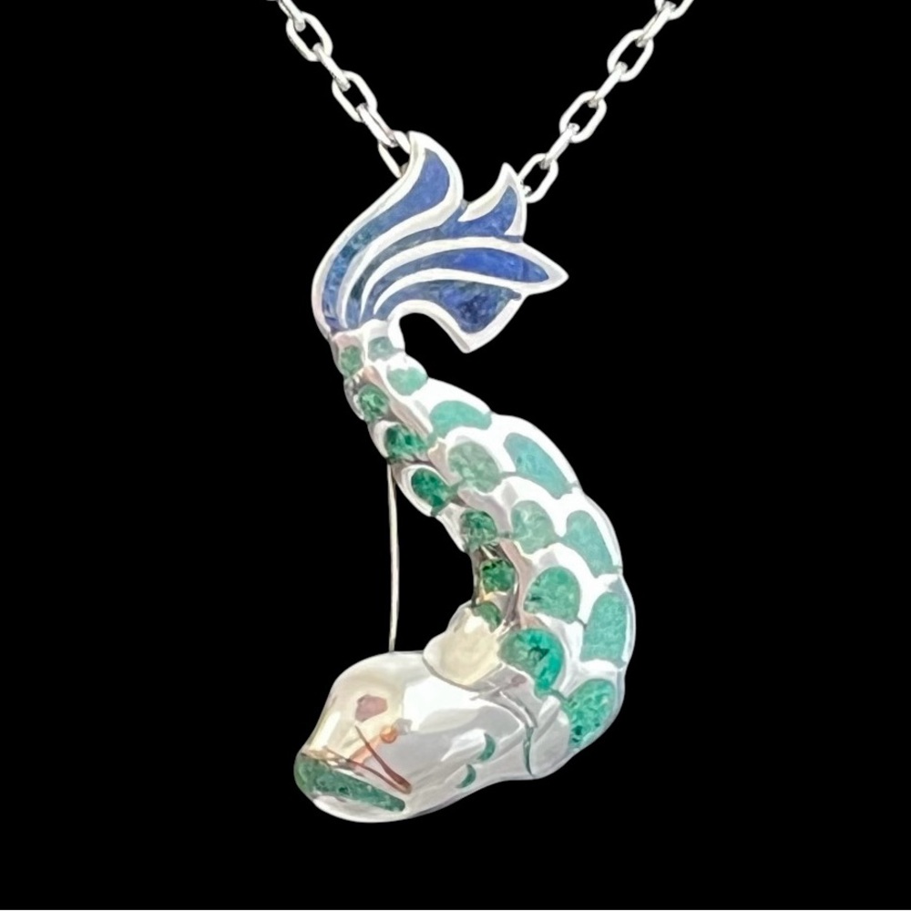 Vintage Signed Los Castillo 925 sterling silver stone inlay fish pendant
